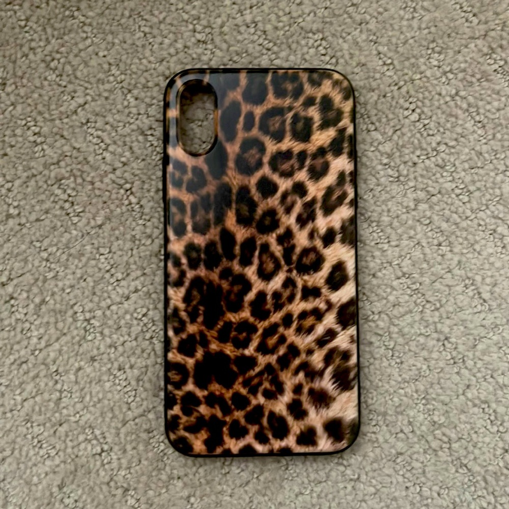 iPhone XS case Leopard
